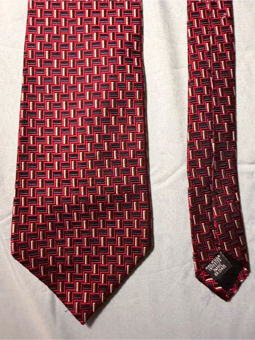 Stafford Men's Red Geometric Silk Tie